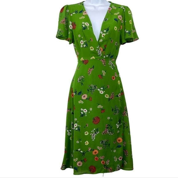 Forever 21 Dresses & Skirts - Forever 21:Floral Green Dress